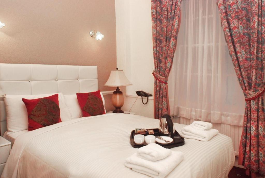Classic Hyde Park Hotel Лондон Номер фото